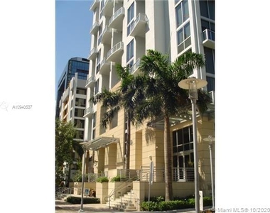 1050 Brickell Ave - Photo Thumbnail 18