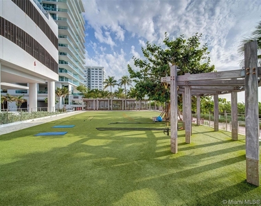 6801 Collins Ave - Photo Thumbnail 26