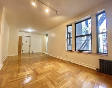 610 West 150th Street - Photo Thumbnail 3