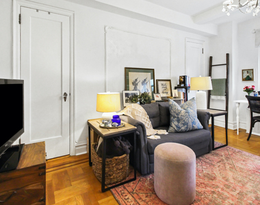 49 West 72nd Street - Photo Thumbnail 1