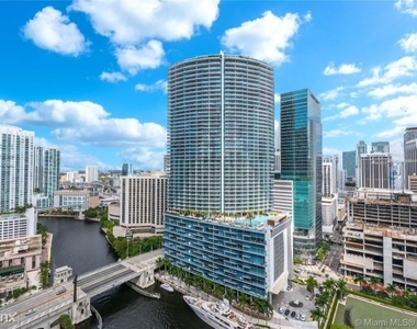 465 Brickell Ave 26 - Photo Thumbnail 1