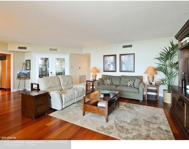 2100 N Ocean Blvd - Photo Thumbnail 7