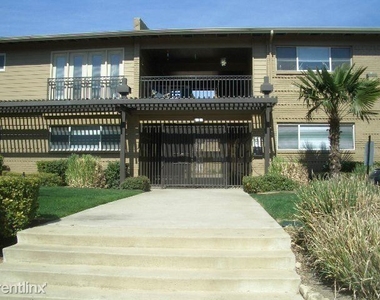 5701 Gaston Ave - Photo Thumbnail 5