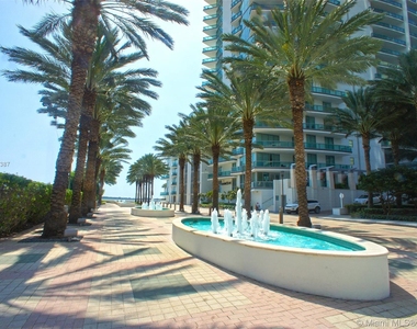 1331 Brickell Bay Dr - Photo Thumbnail 37