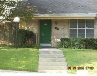 13915 Brookgreen Drive - Photo Thumbnail 0