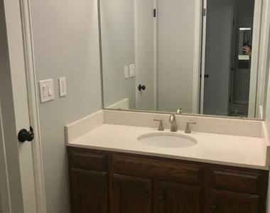 3024 Marina Ln 3 - Photo Thumbnail 12