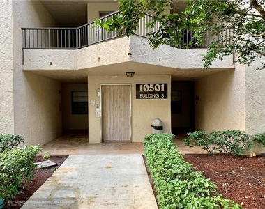 10501 W Broward Blvd - Photo Thumbnail 21