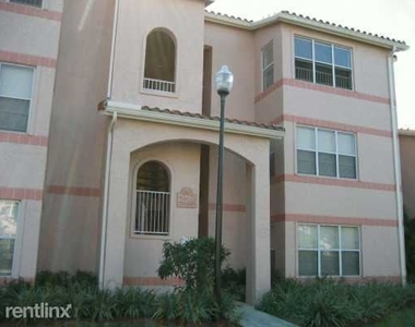 3460 Pinewalk Dr N Apt 323 - Photo Thumbnail 6