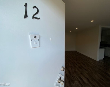 5311 Hermitage Ave. 12 - Photo Thumbnail 2