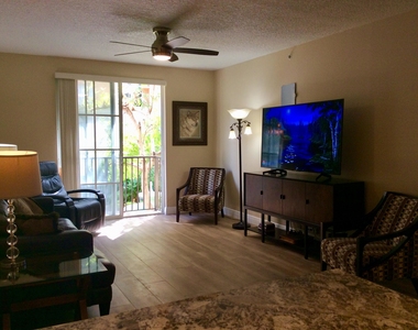 780 S Sapodilla Avenue - Photo Thumbnail 1