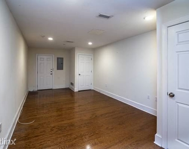 2027 Walnut St, Philadelphia, Pa 19103, Usa - Photo Thumbnail 11