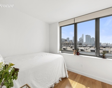 606 West 57th Street - Photo Thumbnail 3