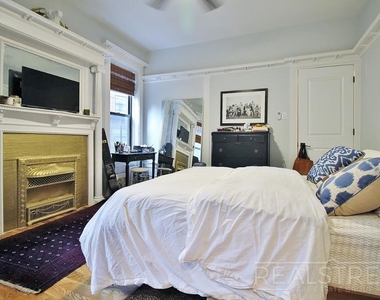 1391 Dean Street - Photo Thumbnail 7