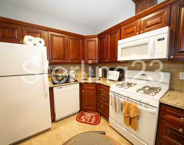 31-56 37th Street - Photo Thumbnail 2