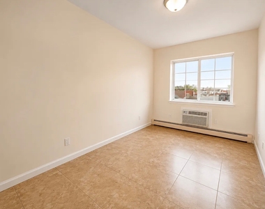 31-56 37th Street - Photo Thumbnail 4