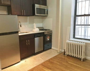 70 West 109th Street - Photo Thumbnail 0