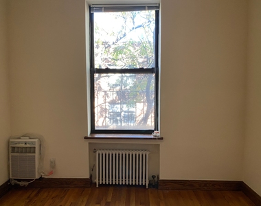 333 East 84th Street - Photo Thumbnail 3