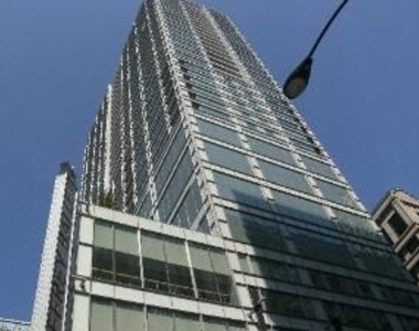 8 East Randolph Street - Photo Thumbnail 0