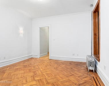 210 Prospect Park West - Photo Thumbnail 9