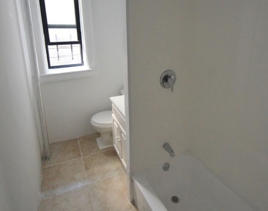 446 West 164th Street - Photo Thumbnail 6