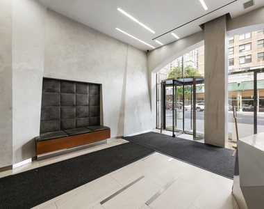 184 Lexington Avenue - Photo Thumbnail 9