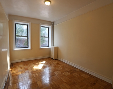 426 Eastern Parkway - Photo Thumbnail 4