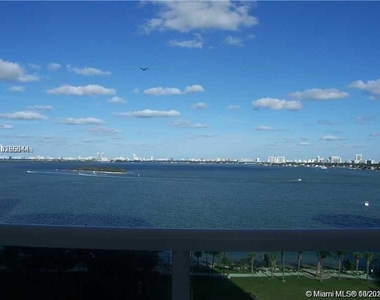 1800 N Bayshore Dr - Photo Thumbnail 14