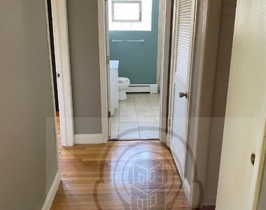 5601 West Goodman Street - Photo Thumbnail 9