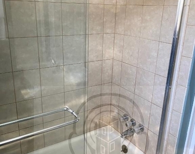 5601 West Goodman Street - Photo Thumbnail 11