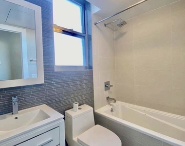 586 Hart Street, Brooklyn, NY 11221 - Photo Thumbnail 3