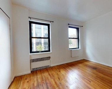 344 East 16th Street - Photo Thumbnail 6