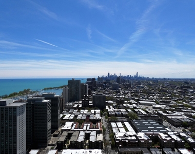 3660 North Lake Shore Drive - Photo Thumbnail 1