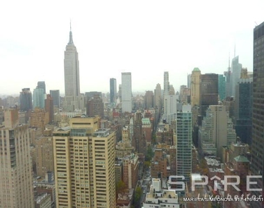 East 56th Street - Photo Thumbnail 8