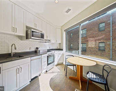 2550 17th Street Nw - Photo Thumbnail 13