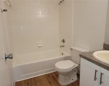 9947 Nob Hill Ct 9947 - Photo Thumbnail 15