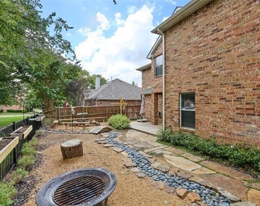 2653 Dunbar Drive - Photo Thumbnail 25