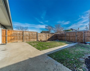 13610 Flagstone Lane - Photo Thumbnail 26