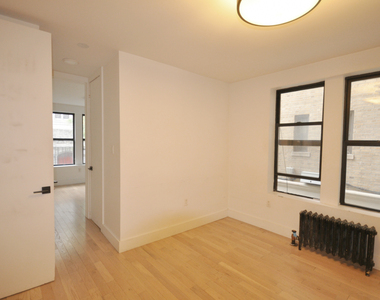 137 West 137th Street - Photo Thumbnail 4