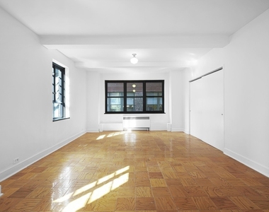 307 East 44th Street  - Photo Thumbnail 1