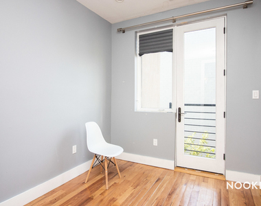 679 Grand St - Unit: 2B - Photo Thumbnail 5