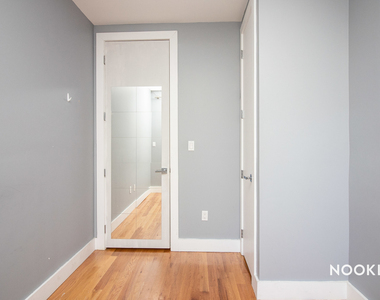 679 Grand St - Unit: 2B - Photo Thumbnail 4