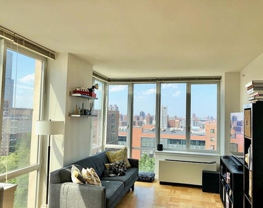 1510 Lexington Avenue - Photo Thumbnail 25