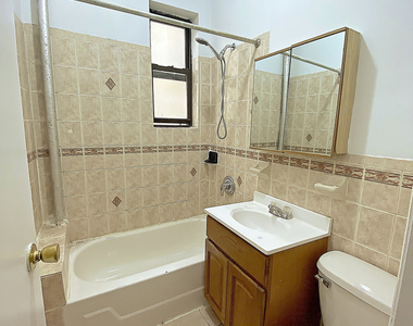 656 West 171st Street - Photo Thumbnail 4