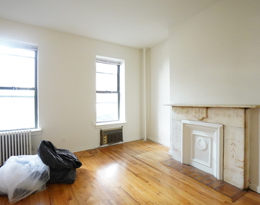 328 East 55th Street - Photo Thumbnail 0