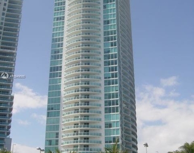 2101 Brickell Ave - Photo Thumbnail 35