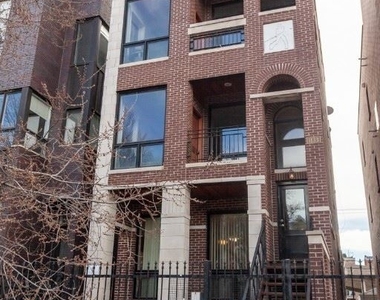 1133 W Addison St 1 - Photo Thumbnail 10