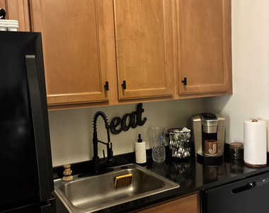85 John Street - Photo Thumbnail 5