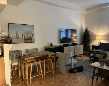 85 John Street - Photo Thumbnail 4