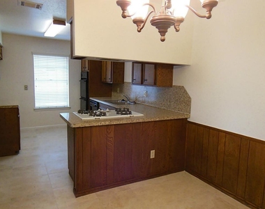 2539 Longleaf Pines Drive - Photo Thumbnail 5