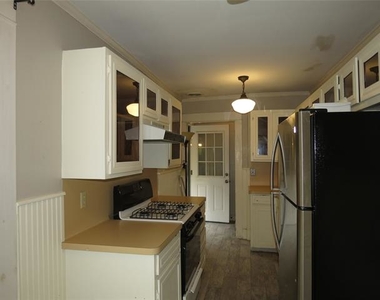 2516 Delmar - Photo Thumbnail 4